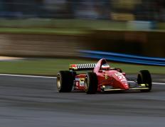 PG中国登录入口-赛道与球场，当莫兰特接管F1，勇士带走北京