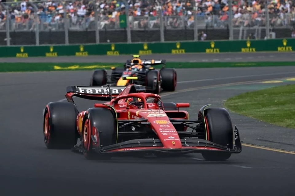 PG游戏官网登录入口-关于法拉利逆转红牛车队，塞恩斯惊艳四座的信息